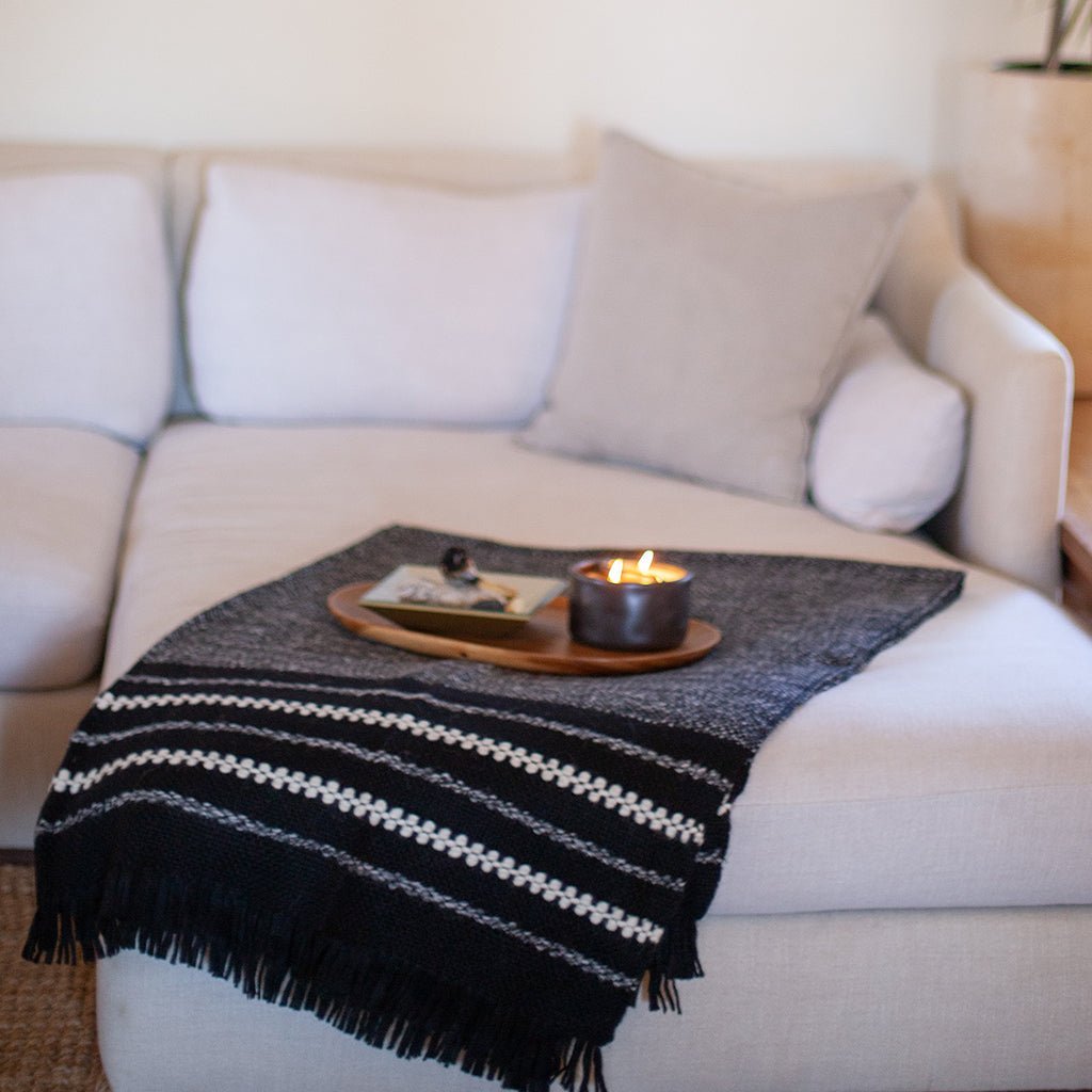 Handmade Chunky Cuzco Alpaca Throw - Roome Collective