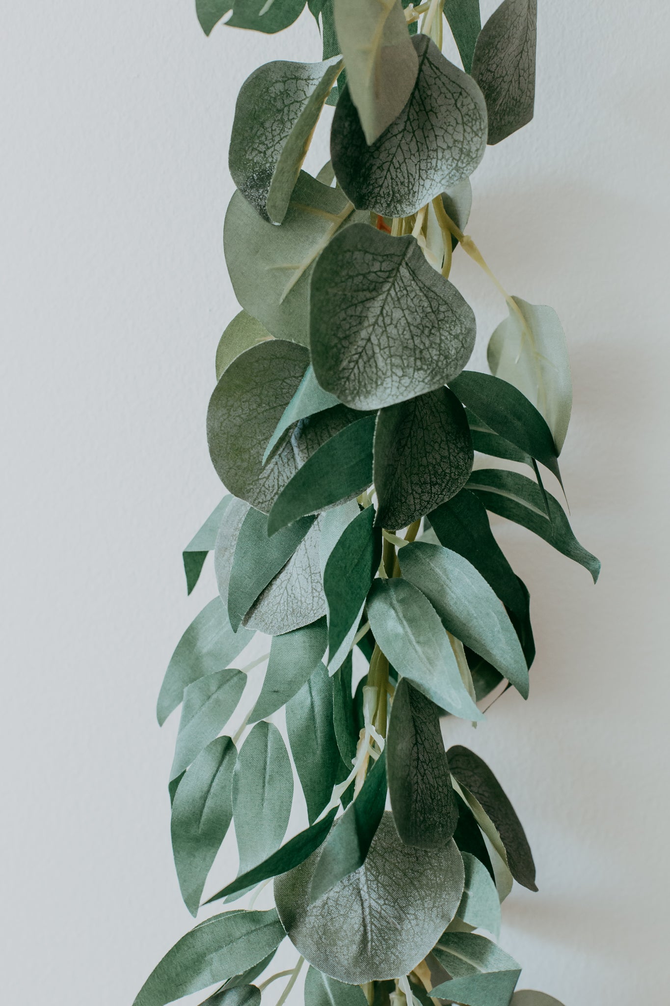 Eucalyptus + Deep Green Willow Garland (artificial)