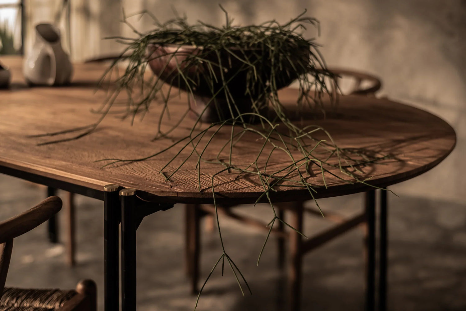 Dining Tables & Chairs