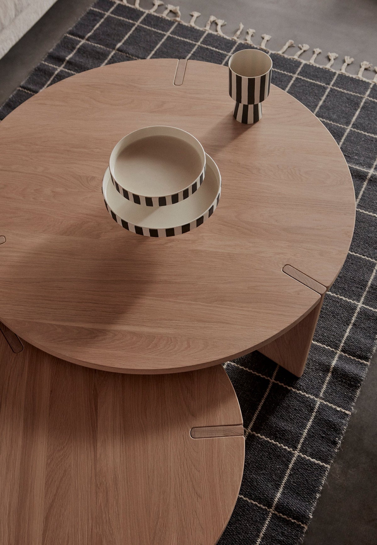 Reversible Grid Rug - Offwhite / Anthracite