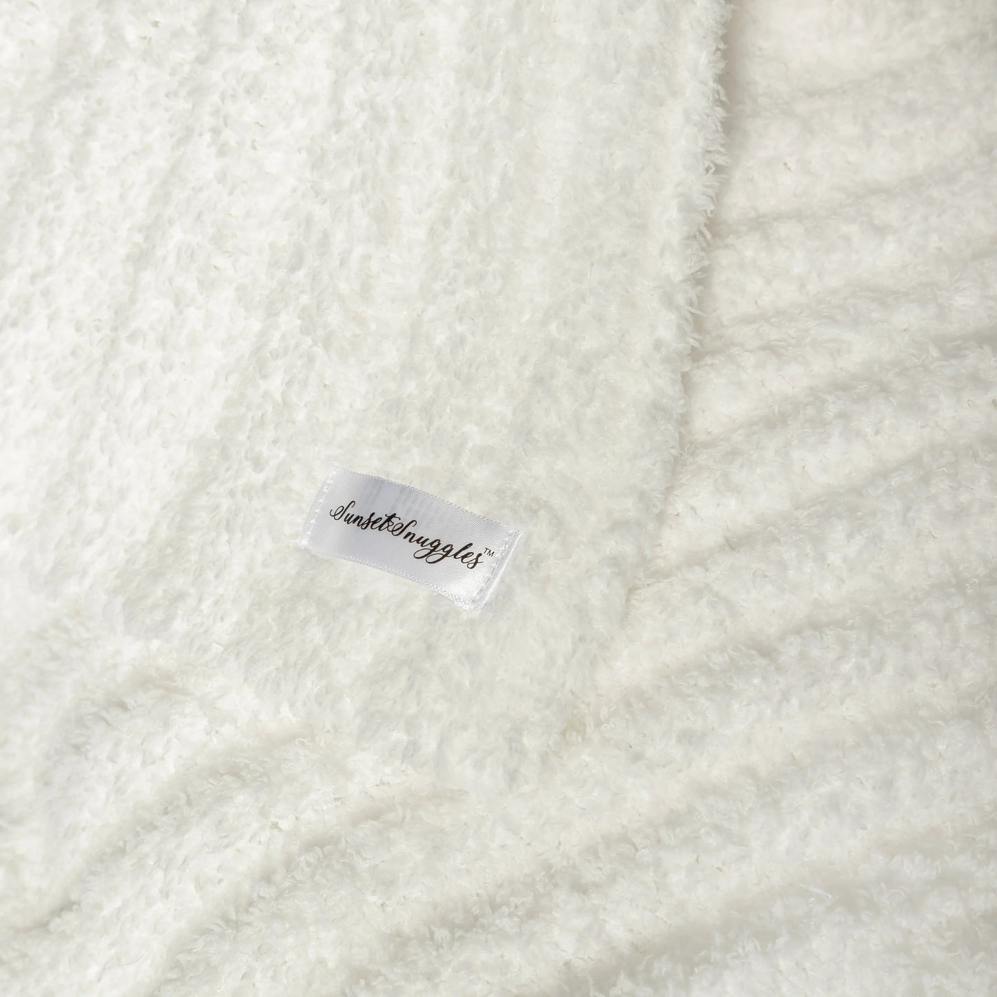White Ribbed Extended Throw