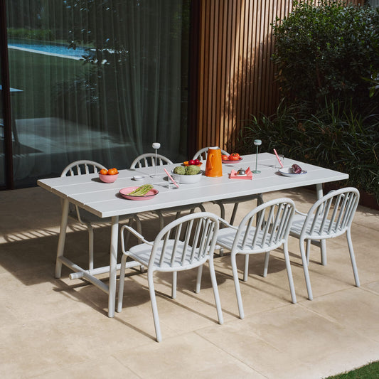Fred's Table - Seats up to 6-8 places (Outdoor)