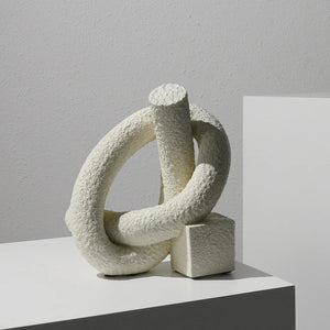 Suteki Ornament
