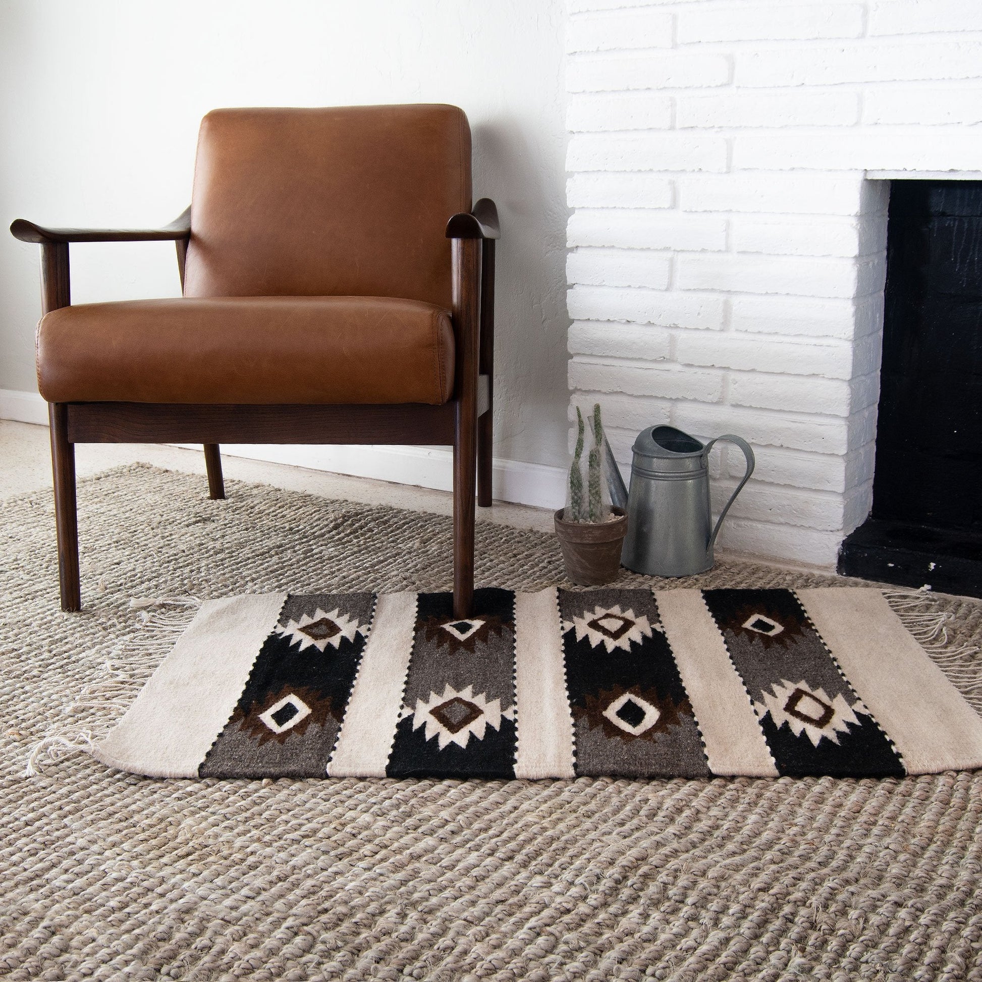 Belegui Diamonds Mexican Wool Rug - Roome Collective
