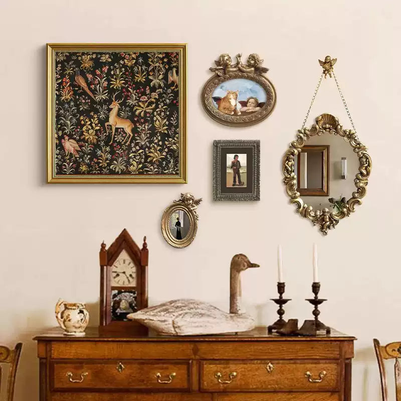 Baroque-style wall art set-0