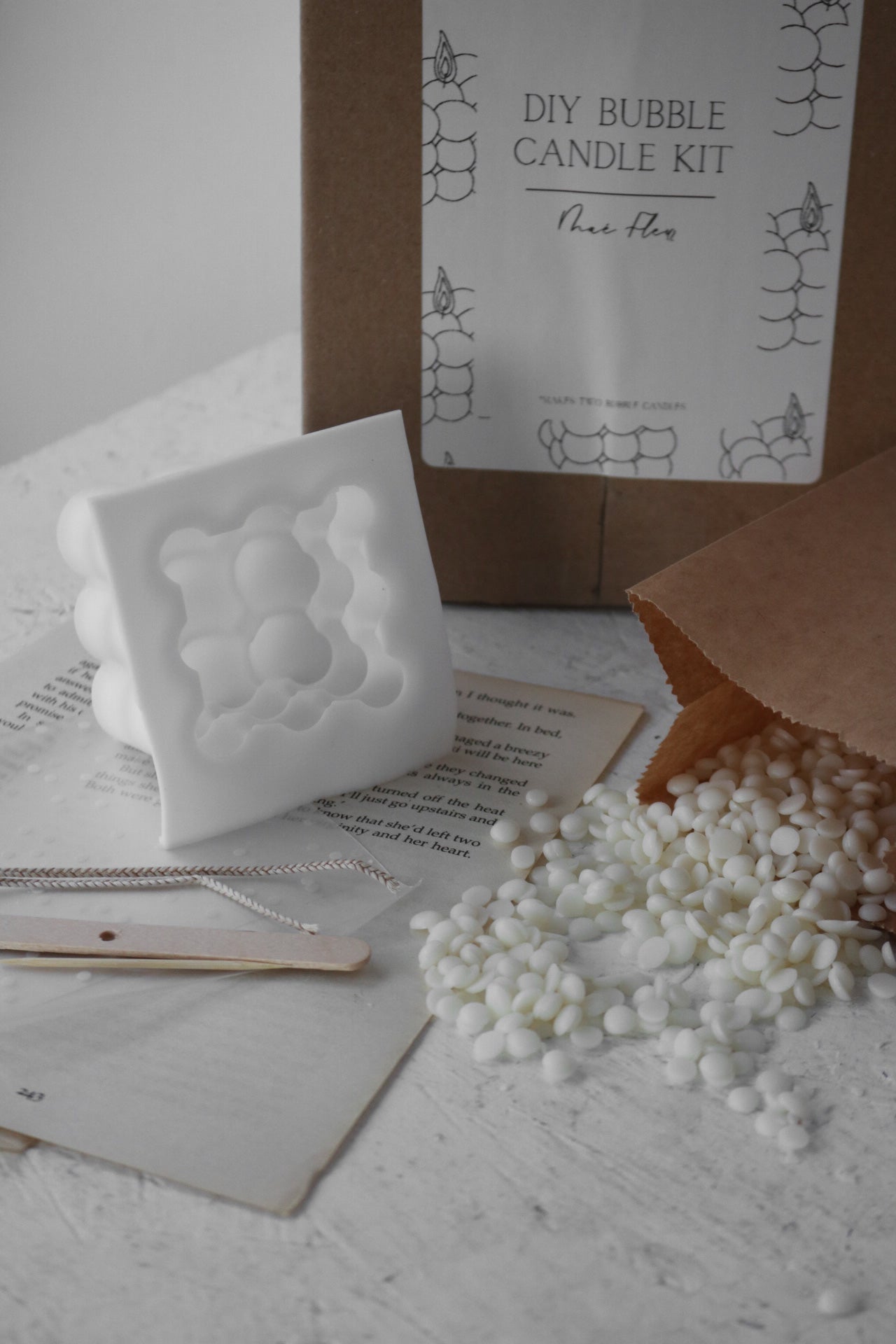DIY bubble candle kit - Roome Collective