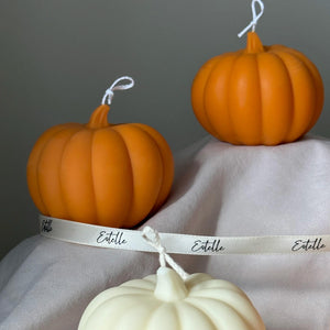 Handmade Pumpkin Soy Wax Candle: Autumn Decor Gift